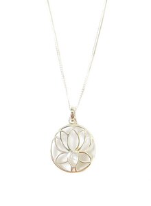 Lotus Blume mit Mondstein Halskette 925 Sterling Silber von Crystal and Sage - Crystal and Sage