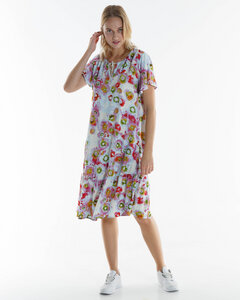 Maxi Kleid mit Blütenprint auf EcoVero | Flower Dress - Alma & Lovis