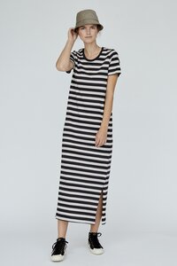 Gestreiftes Kleid- Rebekka Stripe Dress - aus Biobaumwolle - Basic Apparel