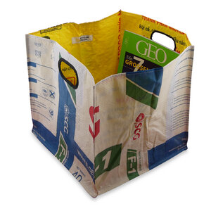 Upcycling Aufbewahrungsbox Pheab aus Zementsack - Upcycling Deluxe