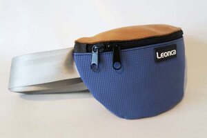 Hip Bag aus Turnmatte & Leder in 3 Größen - Leonca