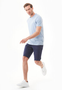Slim-Fit Chino-Shorts aus Bio-Baumwolle - ORGANICATION