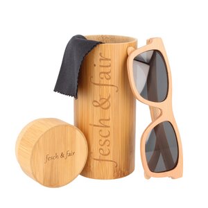 Sonnenbrille aus Buchenholz mit Etui - fesch & fair