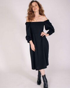 Kleid Zéfi mit langen Ärmeln aus EcoVero uni schwarz - Aatise