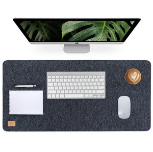 Schreibtischunterlage aus upcycling rPET Filz (80x40cm) - easy and green