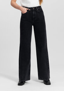 Jeans Wide Fit - Harper Loose Flare - aus Bio-Baumwolle - Kuyichi