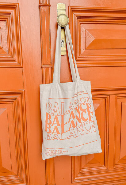 LITSCHI DESIGNS - BALANCE BAG ORANGE | Avocadostore