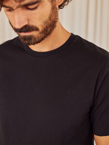 Basic Shirt Vegan "Monothaki" aus Bio-Baumwolle - twothirds