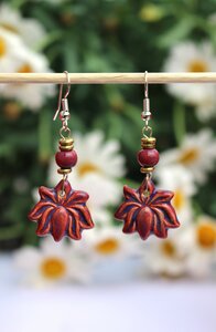 Schmuck Ohrringe aus Keramik Lotus, Blume und Fächer - Schönes aus Indochina