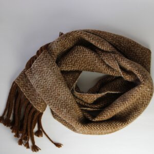 Handgewebter Schal aus reiner Alpakawolle, natürliche Wolle, ungefärbt, handgesponnen - verdonna