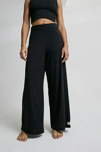 WIDE LEG PANTS aus Mikromodal (Lenzing), ohne schädliches Mikroplastik - OH OH OM ethical sportswear