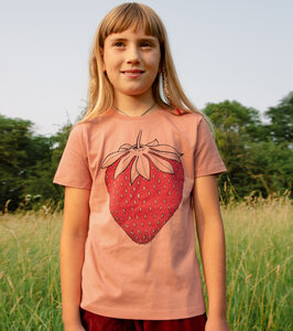 Kinder T-Shirt Erdbeere in rose clay - Cmig