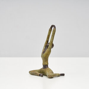Bronze-Skulptur Yoga "Barbara" | by Hamidou | Unikate - Moogoo Creative Africa