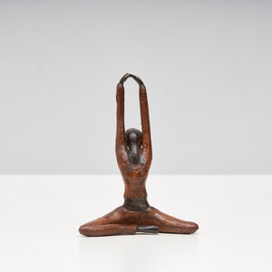 Bronze-Skulptur Yoga "Barbara" | by Hamidou | Unikate - Moogoo Creative Africa