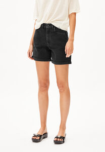 SHEAARI - Damen Jeans Shorts aus recyceltem Baumwoll Mix - ARMEDANGELS