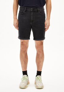 NAAILO BLACK DNM - Herren Jeans Shorts aus recyceltem Baumwoll Mix - ARMEDANGELS