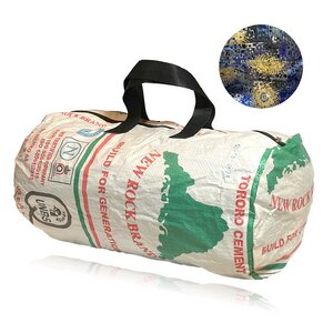Handgenähte Sporttasche & Reisetasche aus recycelten Zementsäcken - Kimuli