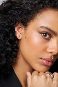 drop earrings Liselle - noemvri fashion label