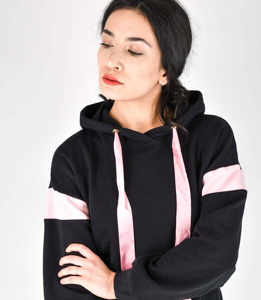 Fräulein Stachelbeere Langes Sweatshirt Kleid mit Kapuze Fräulein Stachelbeere Langes Sweatshirt Kleid mit Kapuze