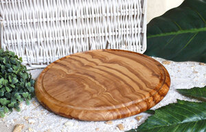 Steakbrett RUND mit Saftrille, ca. 22 cm - Olivenholz erleben