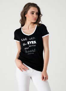 T-Shirt aus Bio Baumwolle mit Text-Print - ORGANICATION