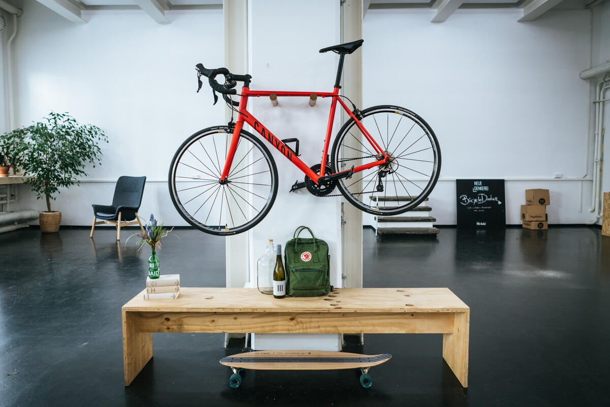 Bicycledudes - Fahrrad Wandhalterung HENRY aus nachhaltigem Holz